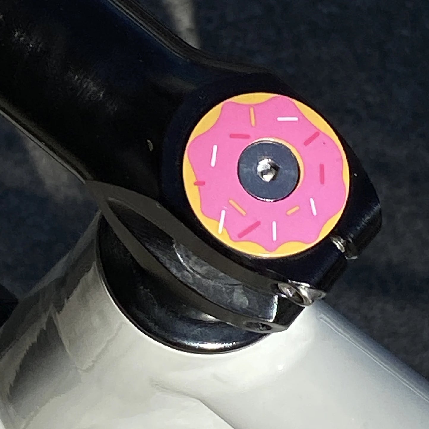 MASH - Donut Top Cap