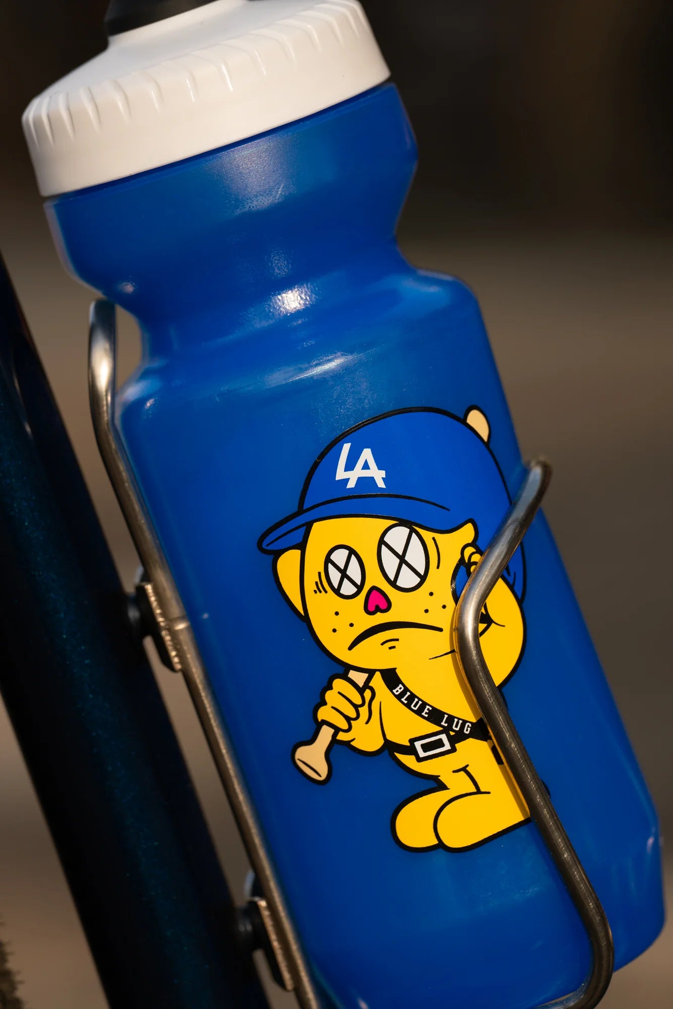 TEAM DREAM×BLUE LUG LA water bottle (blue)